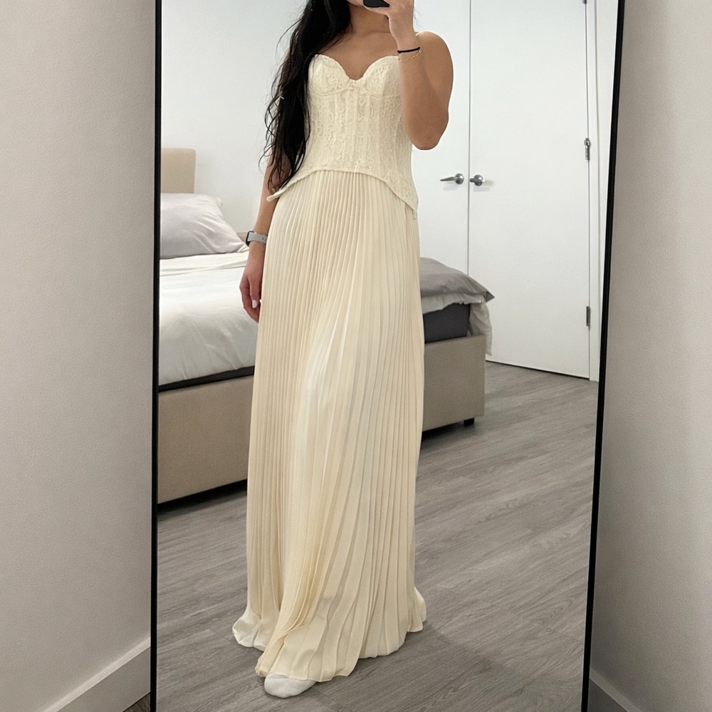 Fashion Nova - Daniella Lace Corset Pleated Maxi Dress - Cream